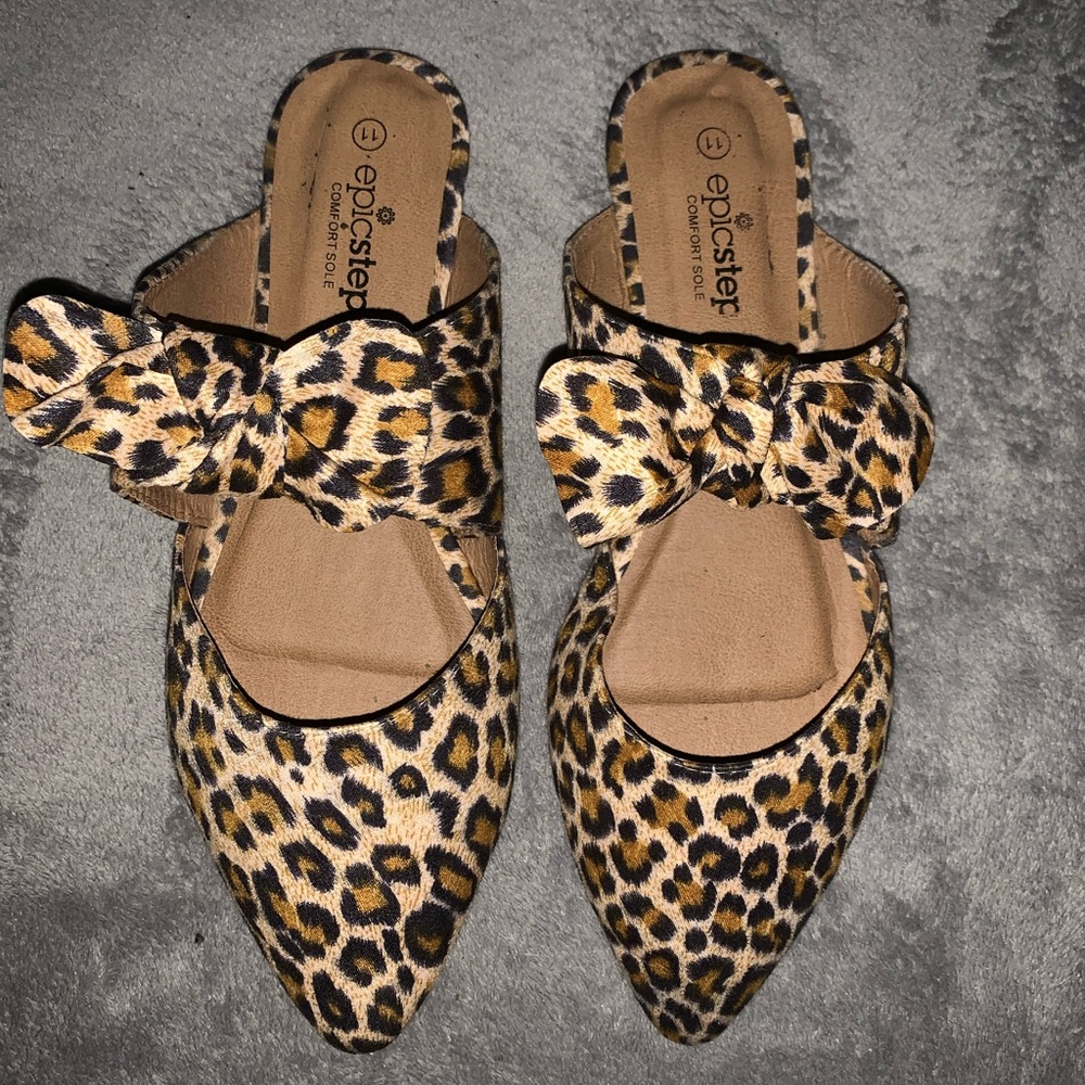 Leopard print slides